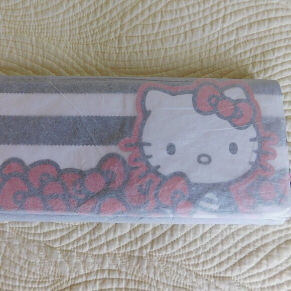 NOS Hello Kitty Sanrio Loungefly stripe continental wallet tri fold clutch NWT - Picture 11 of 16